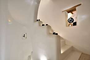 Immaculate 5-bed Villa in Klouvas - Villa Alkmini