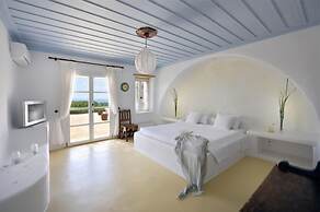 Immaculate 5-bed Villa in Klouvas - Villa Alkmini