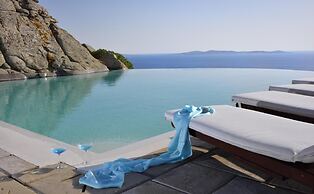 Immaculate 5-bed Villa in Klouvas - Villa Alkmini