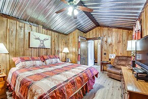 Clarkesville 'rustic Hideaway' on 38-acre Farm!