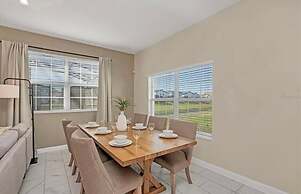 Riverside At Storey Lake By Shine Villas 5 Bedroom Townhouse