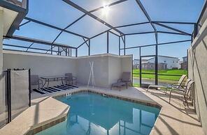 Riverside At Storey Lake By Shine Villas 5 Bedroom Townhouse