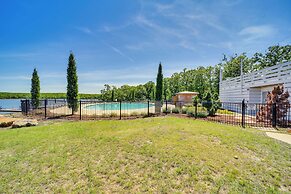 Carlton Landing Home at Lake Eufaula!