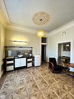 Opera apartments