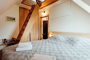 Opera apartments