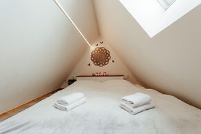 Opera apartments