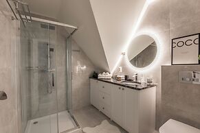 Opera apartments