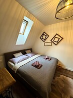Opera apartments