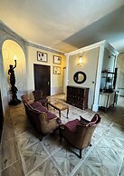 Opera apartments