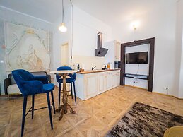 Opera apartments