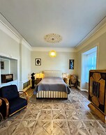 Opera apartments