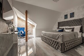 Opera apartments