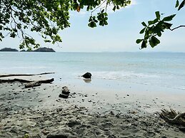 Poseidon Party Hotel In Downtown