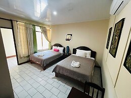 Poseidon Party Hotel In Downtown