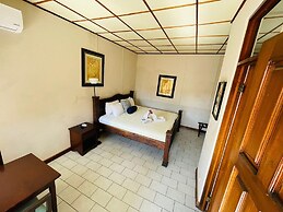 Poseidon Party Hotel In Downtown