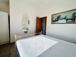 Trilocale Asfodeli G in Centro