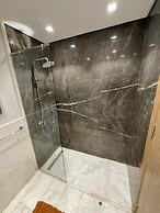 Chic Apartment In Aeon Compound