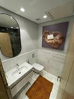 Chic Apartment In Aeon Compound