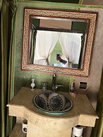 Desert Sparrow Luxury Camp