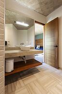 Casa con amplia terraza y jacuzzi