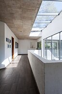 Casa con amplia terraza y jacuzzi