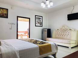 Vang Vieng Romantic Mountain View Resort