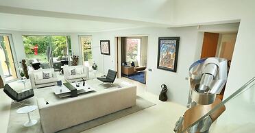 6 Pl. Joffre luxery self check in