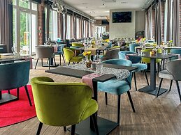Hotel Malinowski Leśny