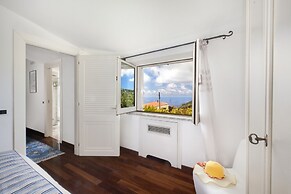 YourHome - Villa Claudette