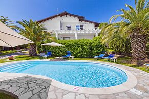 YourHome - Villa Claudette