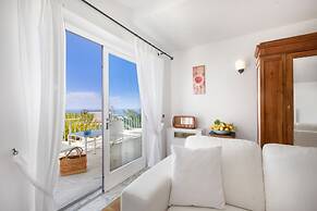 YourHome - Villa Claudette