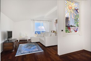 YourHome - Villa Claudette