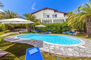 YourHome - Villa Claudette