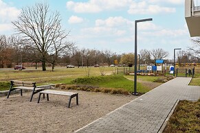 Stylish Apartment 7th Floor by Renters