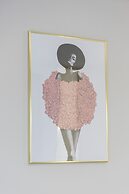 Stylish Apartment 7th Floor by Renters