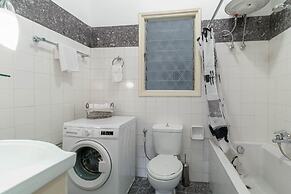 Charming Central Corfu Apartment