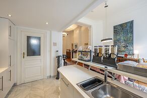 Euro Edens Bed & Breakfast