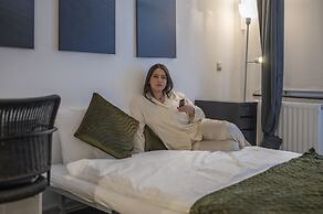 Euro Edens Bed & Breakfast