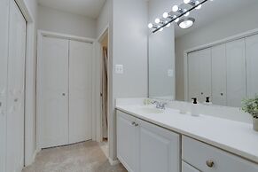 Luxury & Comfortable condo Crystal city