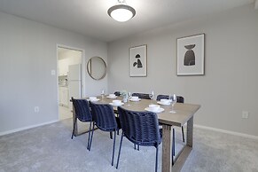 Luxury & Comfortable condo Crystal city