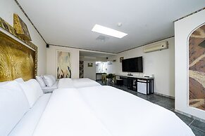 Aria Hotel Pyeongtaek