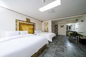 Aria Hotel Pyeongtaek