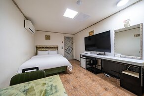 Aria Hotel Pyeongtaek