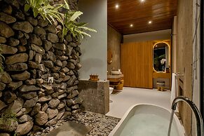 Abhinaya Ubud Villa