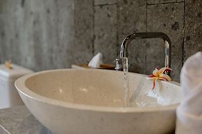 Abhinaya Ubud Villa