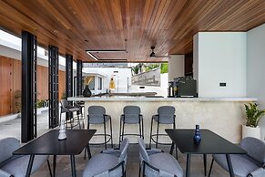 Alex Villas Complex N3