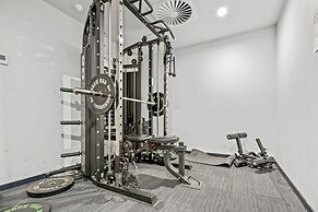 StayAU Modern Townhouse