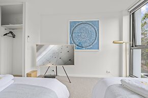 StayAU Modern Townhouse