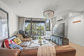 StayAU Modern Townhouse