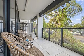 StayAU Modern Townhouse